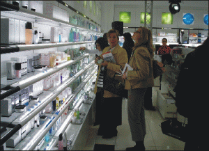 Producătorii autohtoni se plâng de monopolul supermarketurilor Producătorii autohtoni se plâng de monopolul supermarketurilor